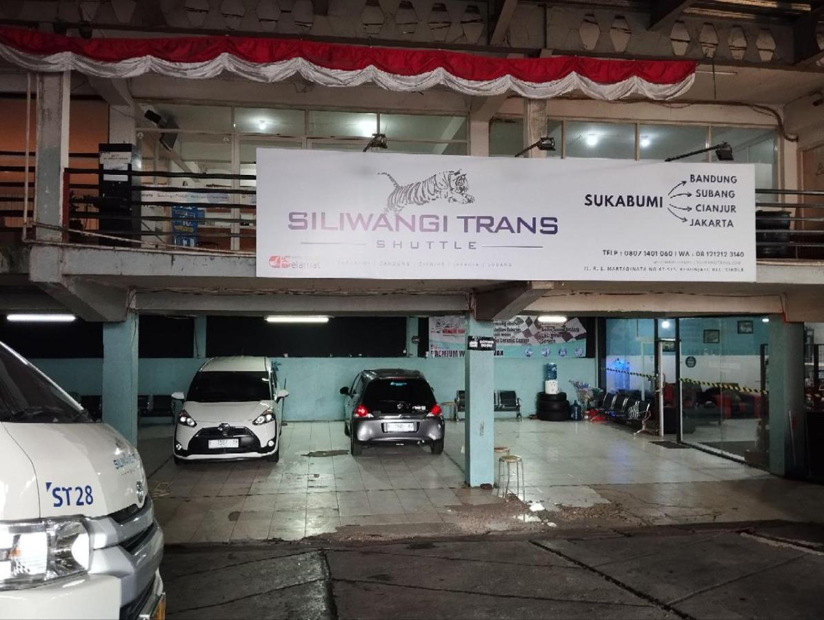 Syariah Selamat Hotel *